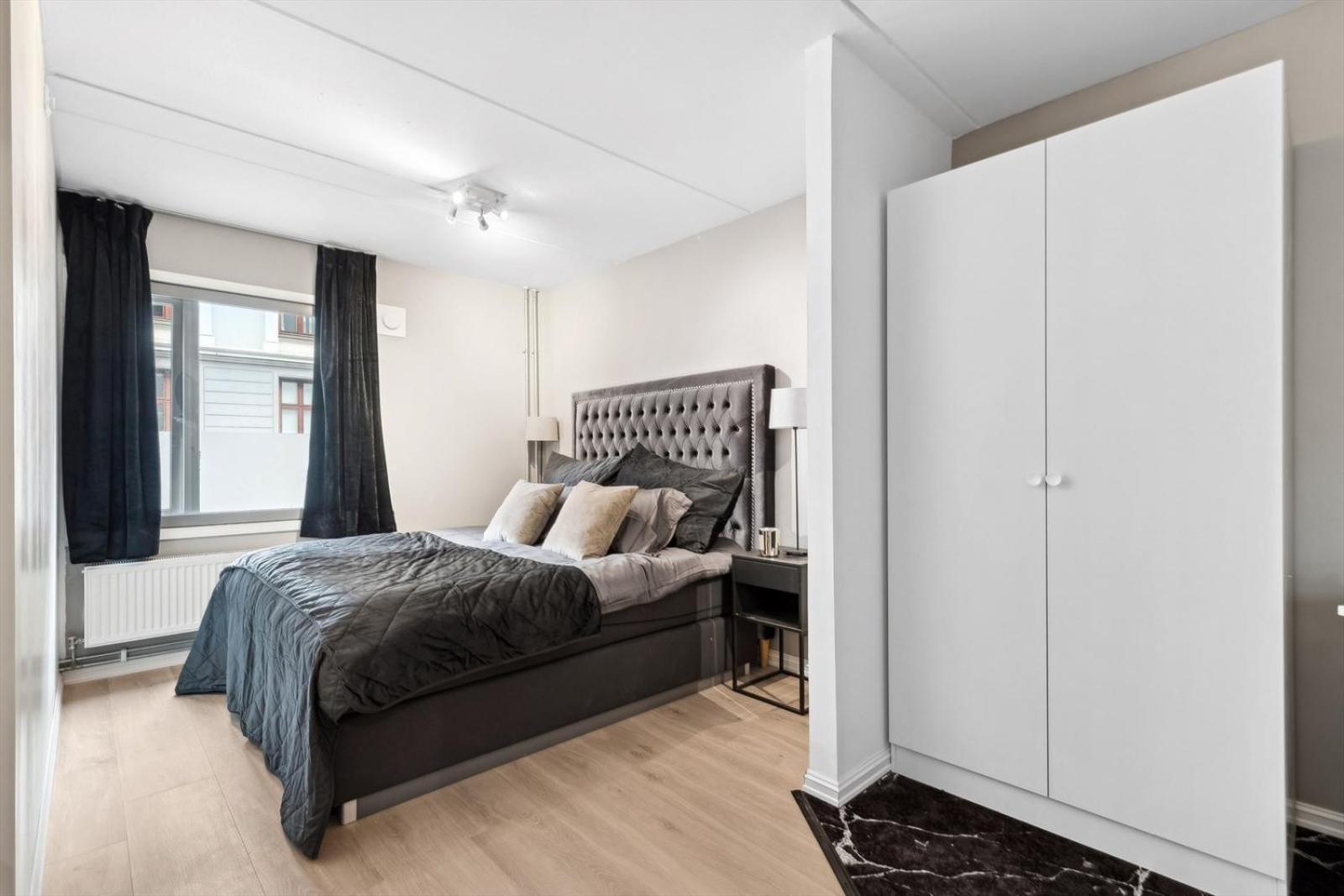 Luxurious Modern Room In Central Oslo - Eur 4K Expensive Bed And 82" Cinematic Tv 外观 照片